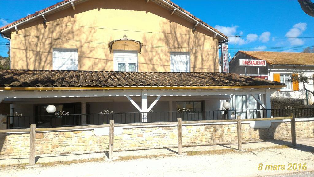 Hotel Chez Cecile Mornas Exterior foto